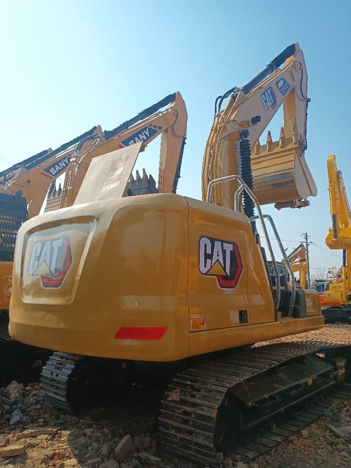 CAT 320 GC - Kāpurķēžu ekskavators: foto 1 CAT 320 GC - Kāpurķēžu ekskavators: foto 1
