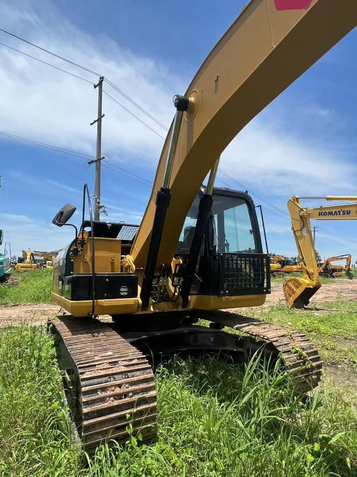 CAT 320d - Kāpurķēžu ekskavators: foto 4 CAT 320d - Kāpurķēžu ekskavators: foto 4
