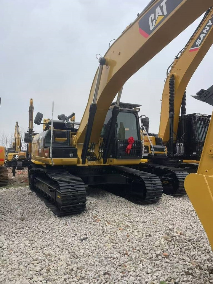 CAT 329 D - Kāpurķēžu ekskavators: foto 2 CAT 329 D - Kāpurķēžu ekskavators: foto 2