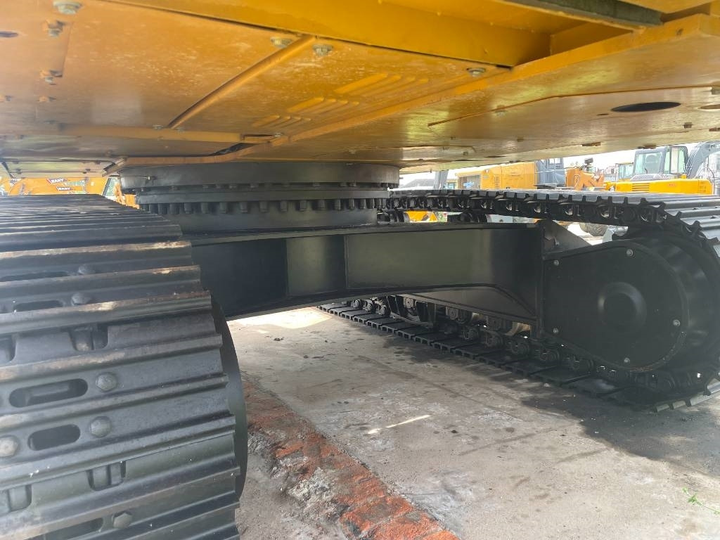 CAT 330D2  līzingu CAT 330D2: foto 8