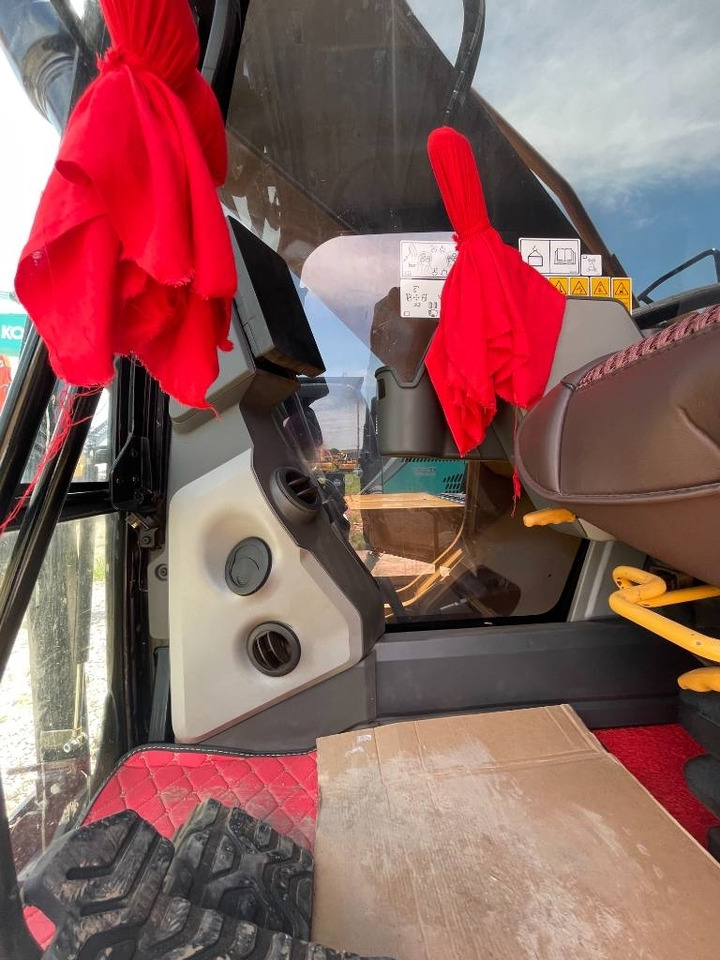 Kāpurķēžu ekskavators CAT 330GC: foto 7