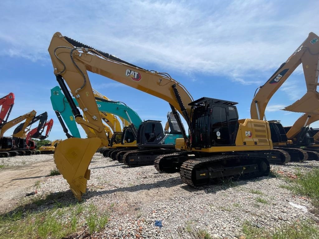Kāpurķēžu ekskavators CAT 330GC: foto 8