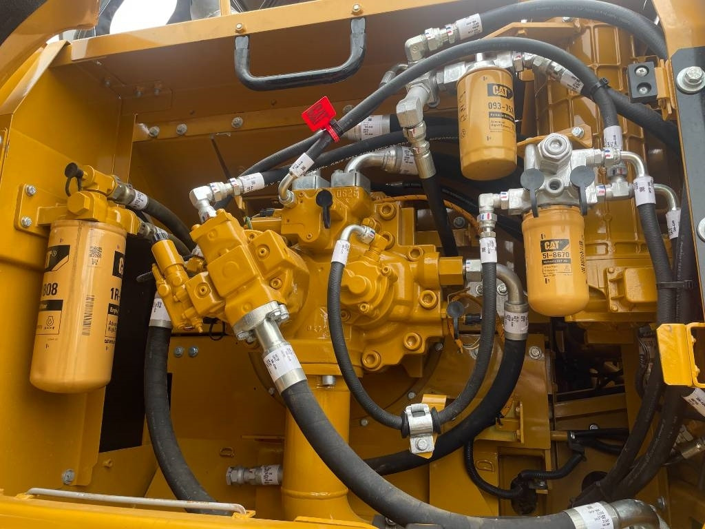 CAT 336D2L - Kāpurķēžu ekskavators: foto 5 CAT 336D2L - Kāpurķēžu ekskavators: foto 5