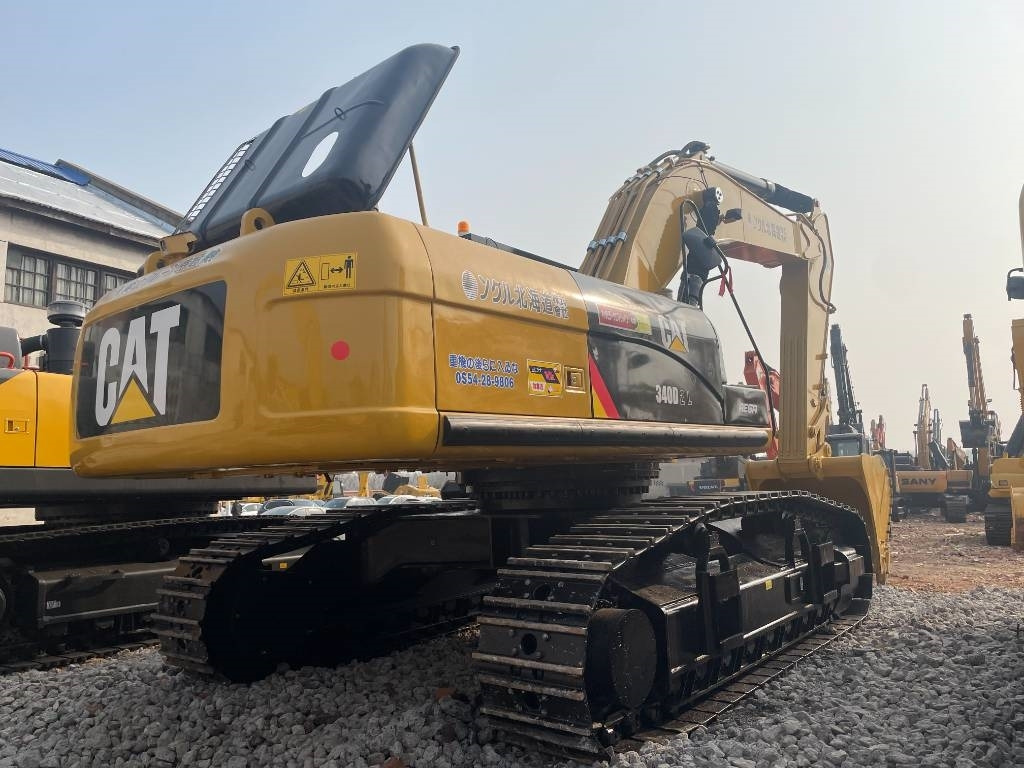 CAT 340D2L - Kāpurķēžu ekskavators: foto 1 CAT 340D2L - Kāpurķēžu ekskavators: foto 1
