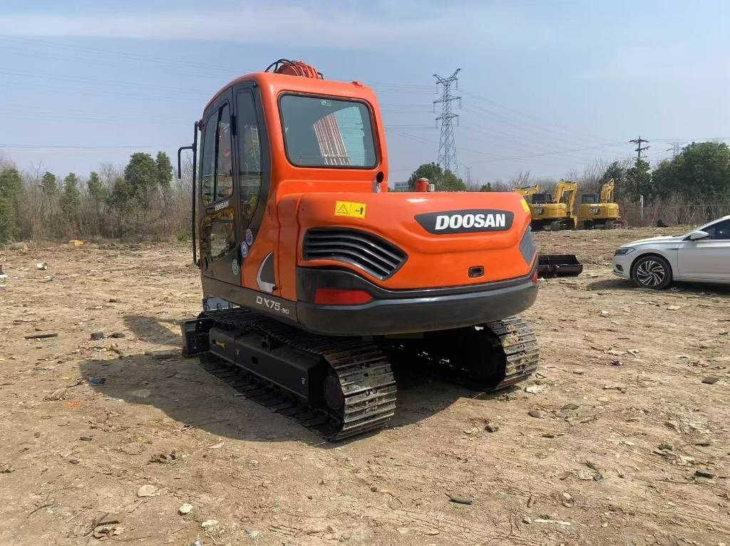Doosan DX 75-9 C - Mini-ekskavators: foto 5 Doosan DX 75-9 C - Mini-ekskavators: foto 5