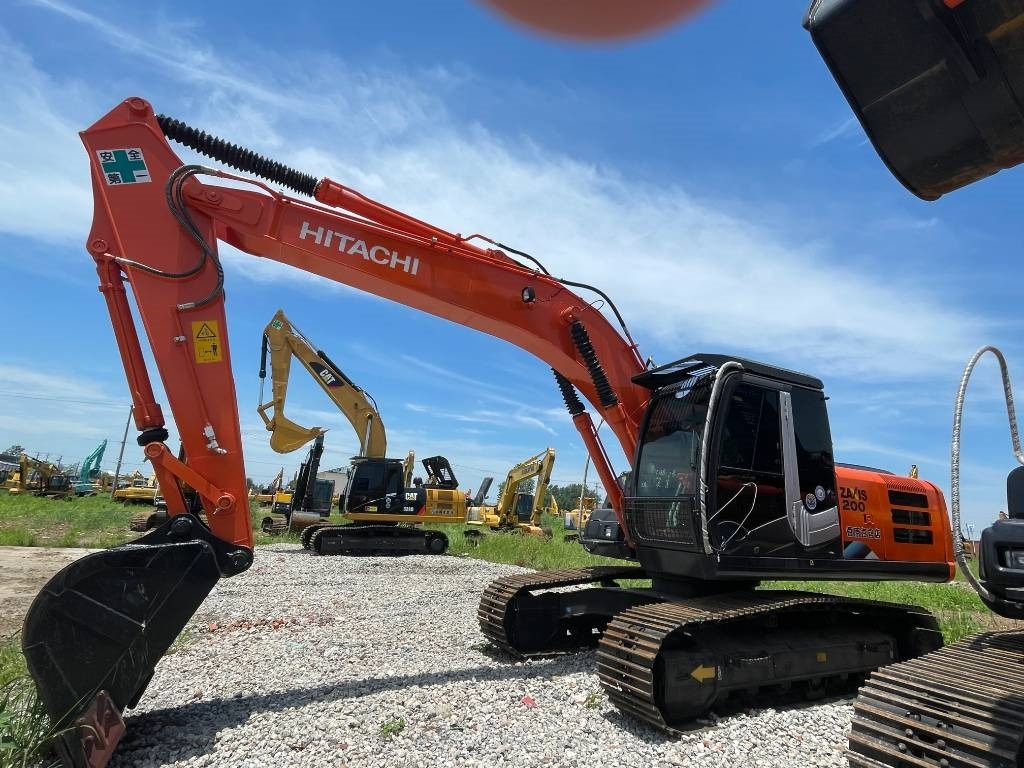 Hitachi ZX 200  - Kāpurķēžu ekskavators: foto 4 Hitachi ZX 200  - Kāpurķēžu ekskavators: foto 4