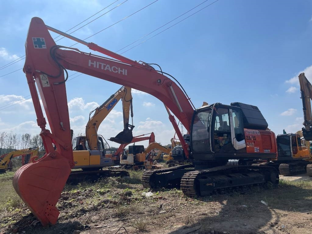 Kāpurķēžu ekskavators Hitachi ZX 240: foto 9