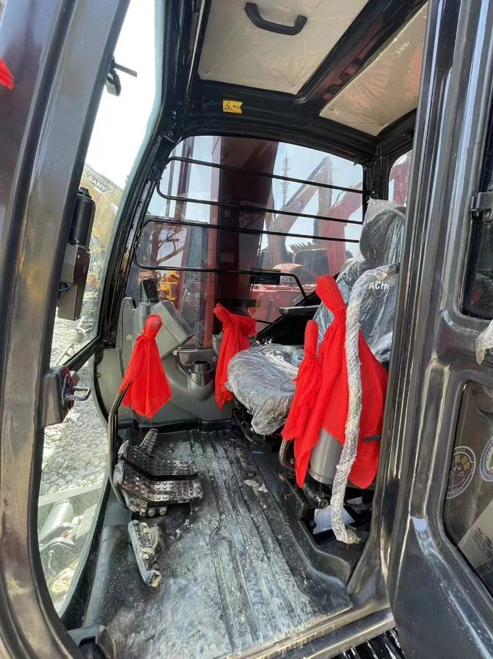 Hitachi ZX 60  - Mini-ekskavators: foto 5 Hitachi ZX 60  - Mini-ekskavators: foto 5