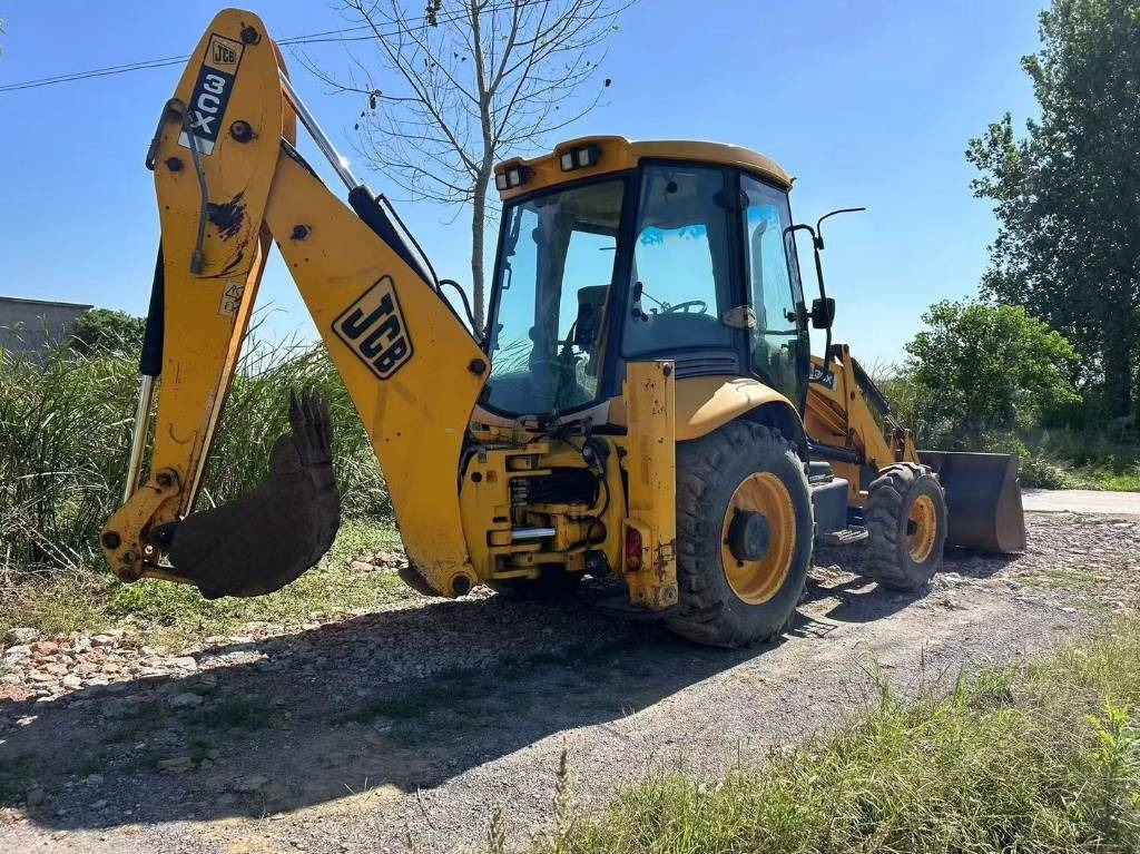 JCB 3 CX - Ekskavators-iekrāvējs: foto 3 JCB 3 CX - Ekskavators-iekrāvējs: foto 3