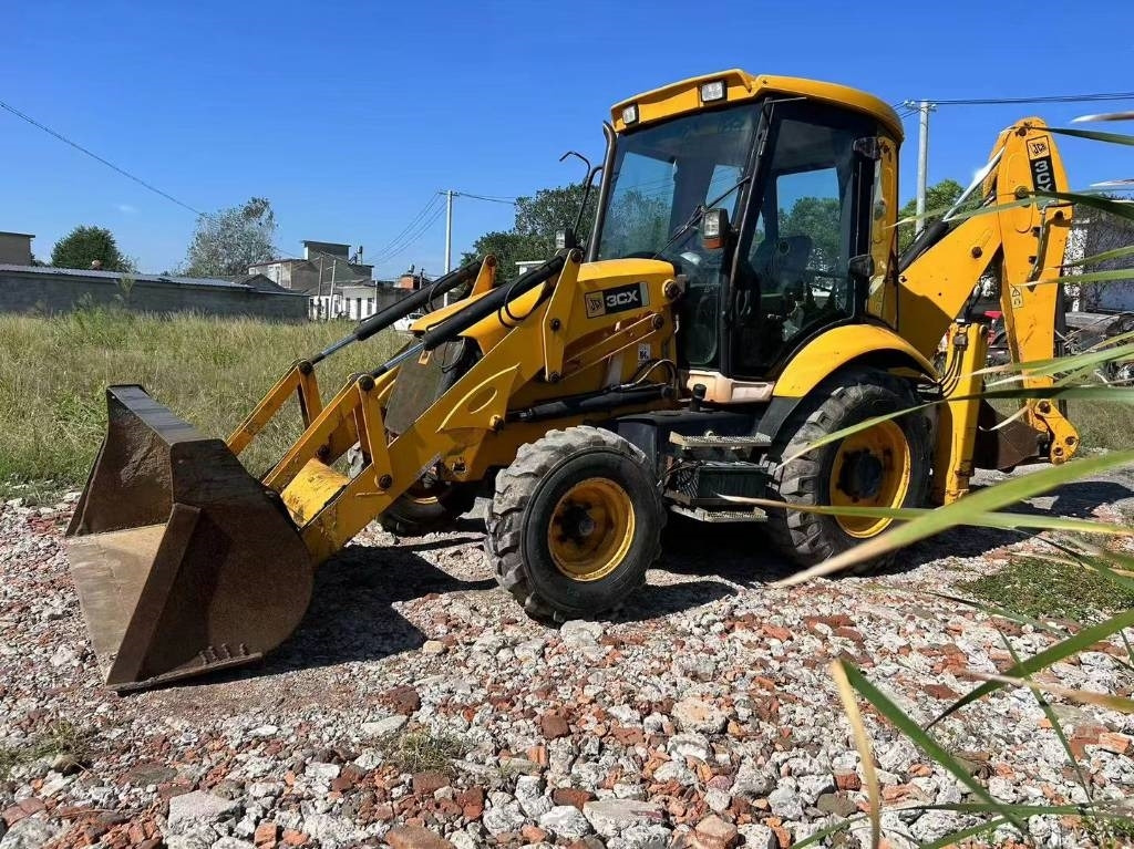 JCB 3 CX - Ekskavators-iekrāvējs: foto 1 JCB 3 CX - Ekskavators-iekrāvējs: foto 1