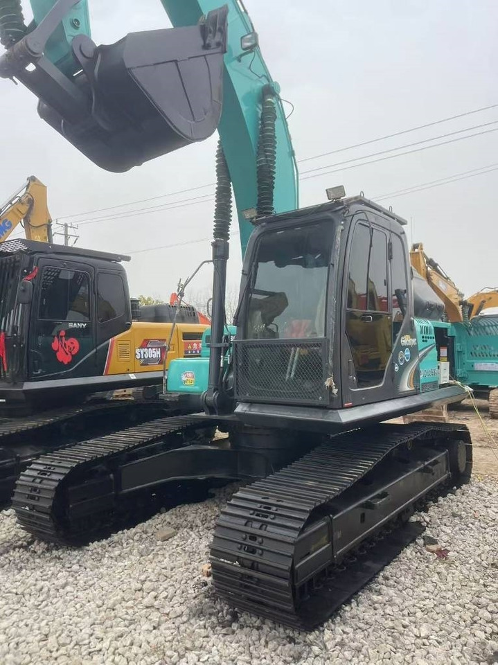 Kāpurķēžu ekskavators Kobelco SK 200: foto 7