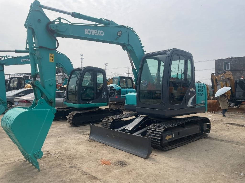 Kobelco SK 75 - Mini-ekskavators: foto 3 Kobelco SK 75 - Mini-ekskavators: foto 3