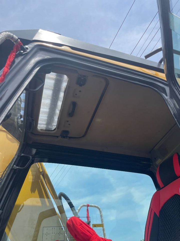 Komatsu PC 130 - Kāpurķēžu ekskavators: foto 5 Komatsu PC 130 - Kāpurķēžu ekskavators: foto 5