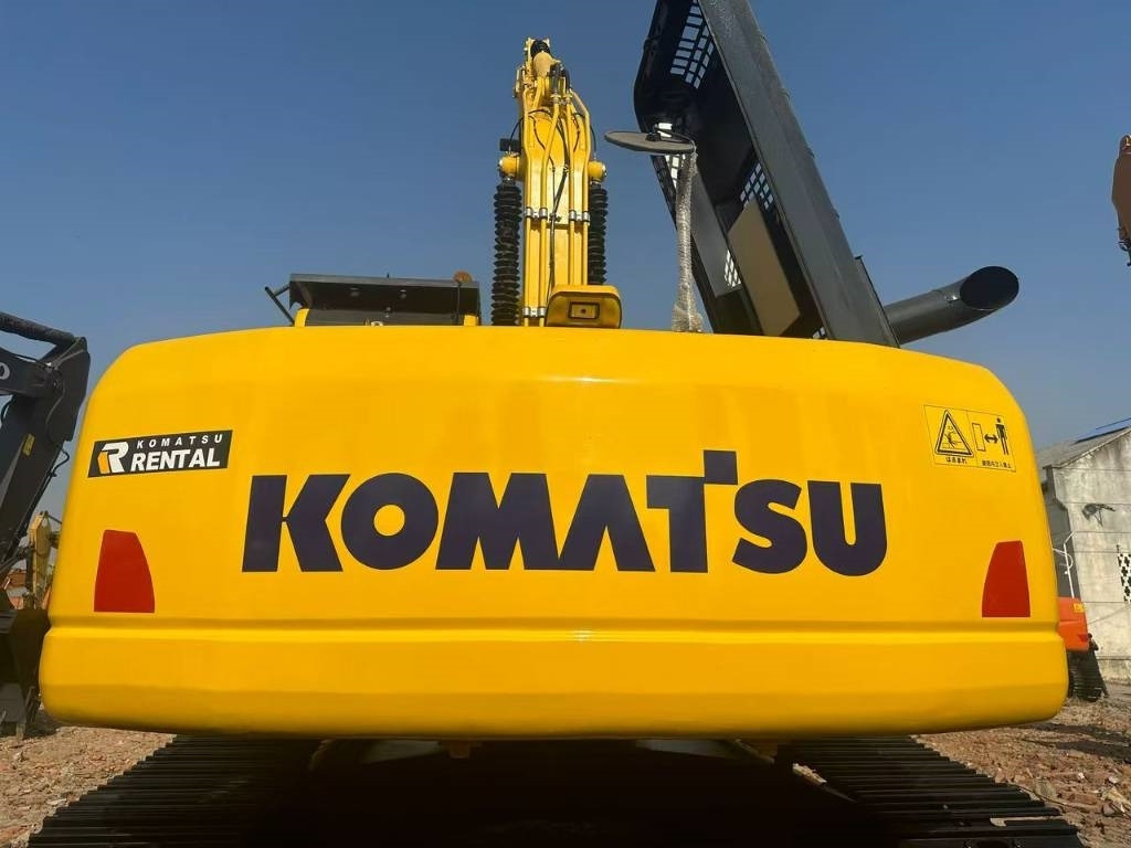 Komatsu PC 240 - Kāpurķēžu ekskavators: foto 4 Komatsu PC 240 - Kāpurķēžu ekskavators: foto 4