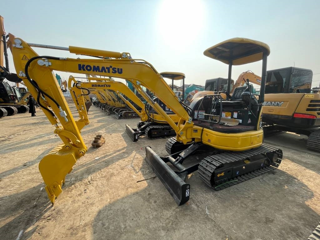 Komatsu PC 30 - Kāpurķēžu ekskavators: foto 3 Komatsu PC 30 - Kāpurķēžu ekskavators: foto 3