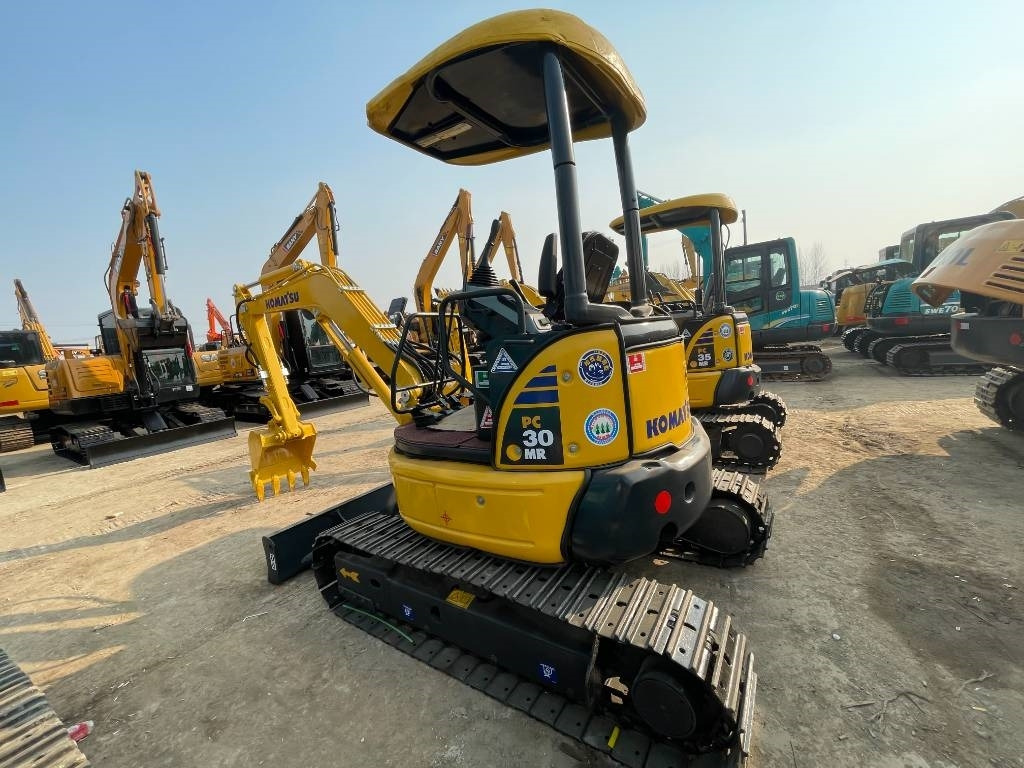 Komatsu PC 30 - Kāpurķēžu ekskavators: foto 2 Komatsu PC 30 - Kāpurķēžu ekskavators: foto 2
