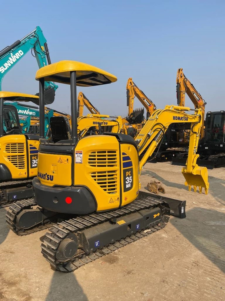Komatsu PC 35 - Kāpurķēžu ekskavators: foto 2 Komatsu PC 35 - Kāpurķēžu ekskavators: foto 2
