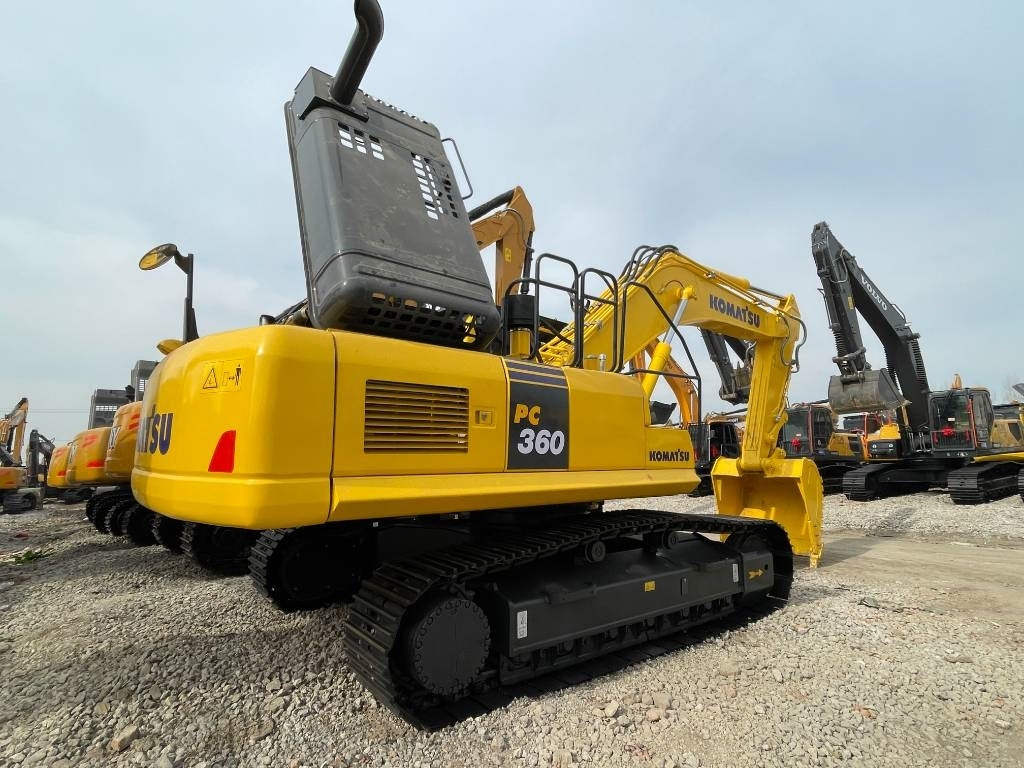 Komatsu PC 360 - Kāpurķēžu ekskavators: foto 2 Komatsu PC 360 - Kāpurķēžu ekskavators: foto 2