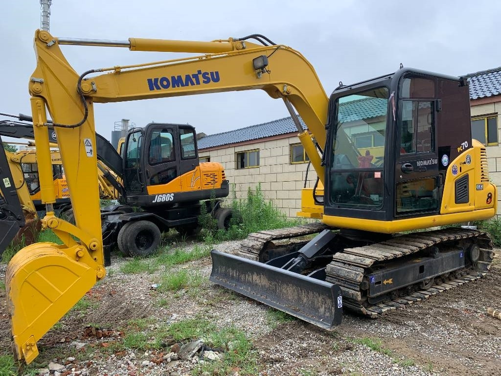 Komatsu PC 70 - Mini-ekskavators: foto 2 Komatsu PC 70 - Mini-ekskavators: foto 2