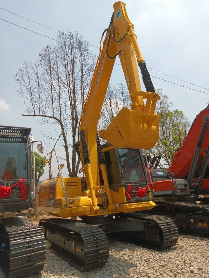 Komatsu pc130 - Kāpurķēžu ekskavators: foto 4 Komatsu pc130 - Kāpurķēžu ekskavators: foto 4