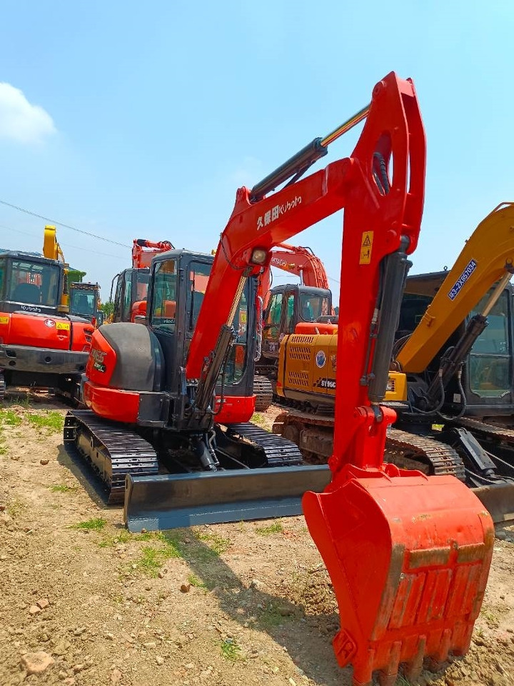 Kubota KX 165 - Mini-ekskavators: foto 4 Kubota KX 165 - Mini-ekskavators: foto 4