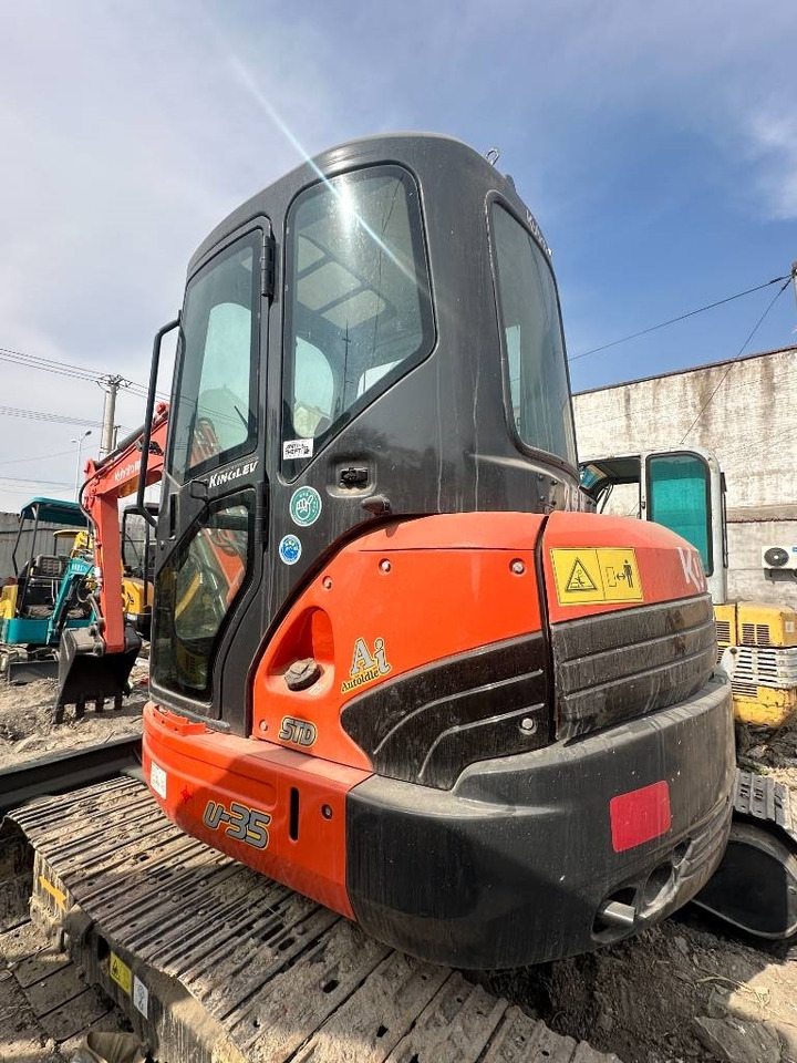 Kubota U 35 - Mini-ekskavators: foto 5 Kubota U 35 - Mini-ekskavators: foto 5