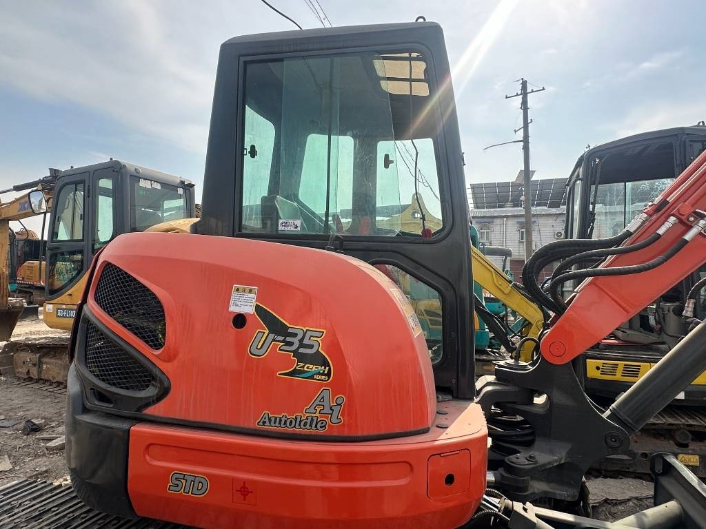 Kubota U35 - Mini-ekskavators: foto 5 Kubota U35 - Mini-ekskavators: foto 5