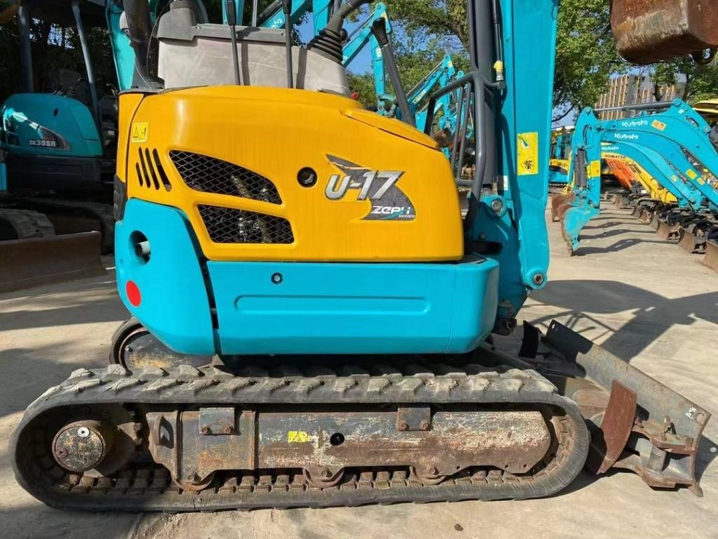 Kubota u-17 - Kāpurķēžu ekskavators: foto 2 Kubota u-17 - Kāpurķēžu ekskavators: foto 2