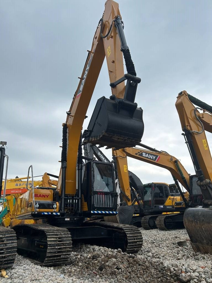 Sany SY 215 C - Kāpurķēžu ekskavators: foto 1 Sany SY 215 C - Kāpurķēžu ekskavators: foto 1