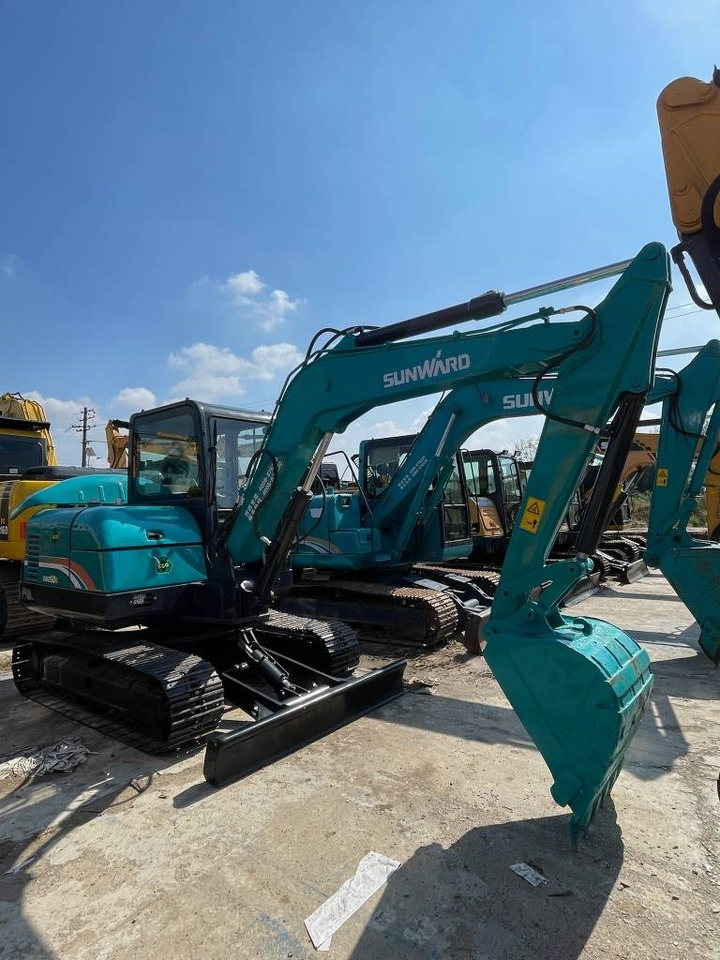 Sunward SWE 60 - Mini-ekskavators: foto 3 Sunward SWE 60 - Mini-ekskavators: foto 3