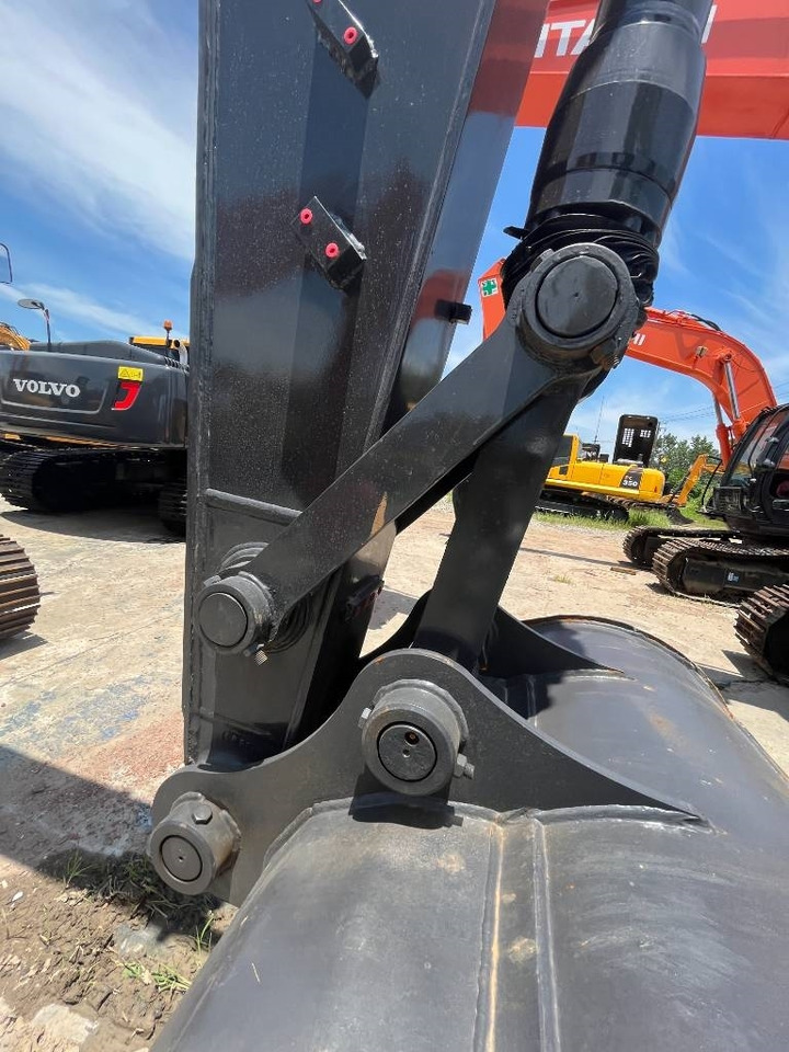 Volvo EC 140 - Kāpurķēžu ekskavators: foto 2 Volvo EC 140 - Kāpurķēžu ekskavators: foto 2