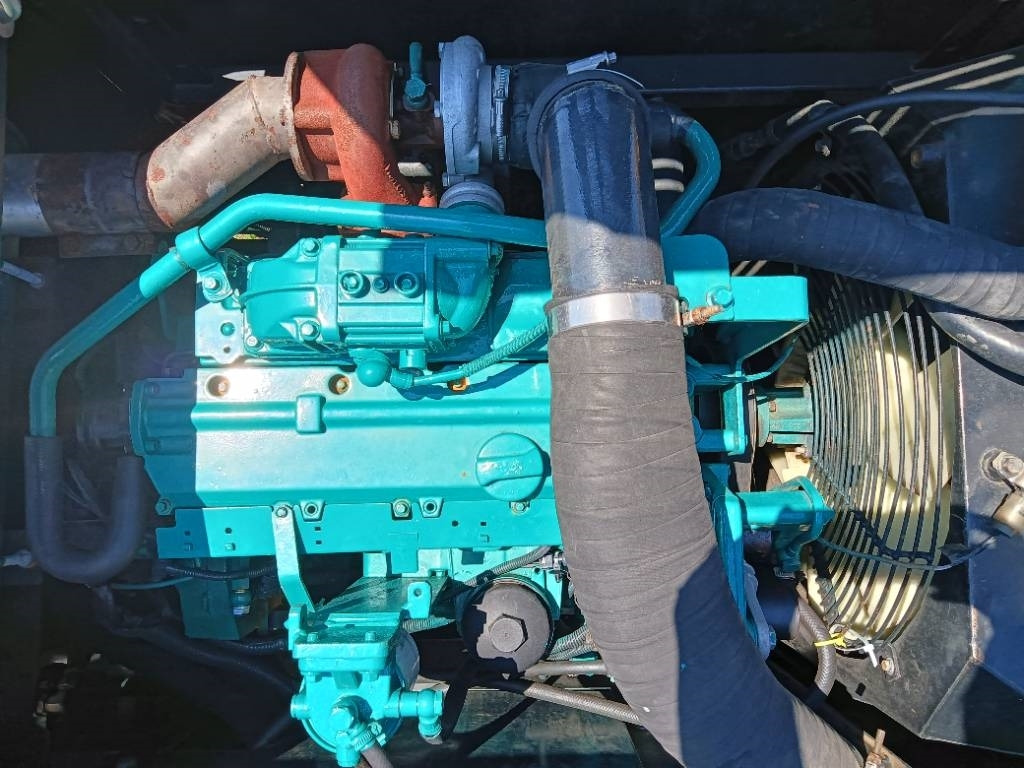 Jaunā Kāpurķēžu ekskavators Volvo EC 140: foto 6