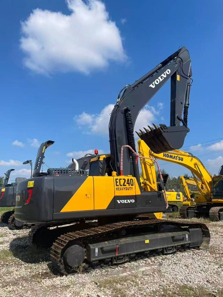 Volvo EC 240  - Kāpurķēžu ekskavators: foto 5 Volvo EC 240  - Kāpurķēžu ekskavators: foto 5