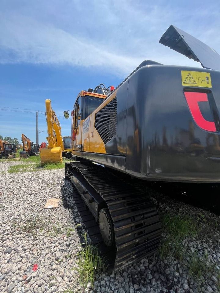 Volvo EC 300 - Kāpurķēžu ekskavators: foto 3 Volvo EC 300 - Kāpurķēžu ekskavators: foto 3