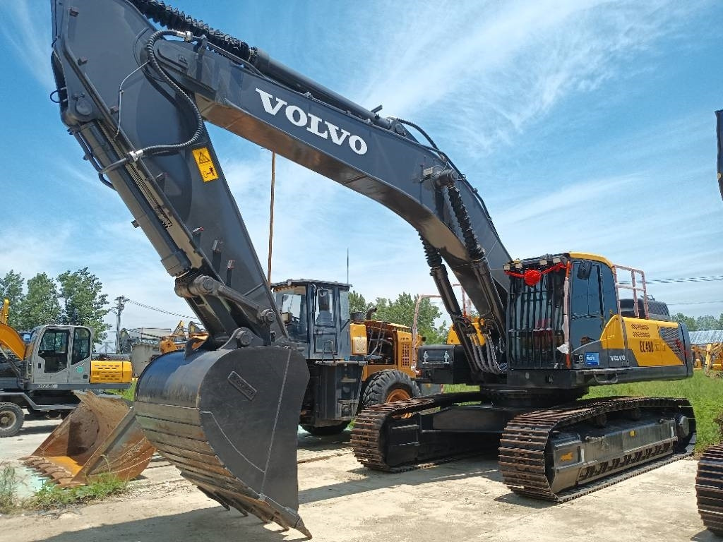 Volvo EC 480 D - Kāpurķēžu ekskavators: foto 1 Volvo EC 480 D - Kāpurķēžu ekskavators: foto 1