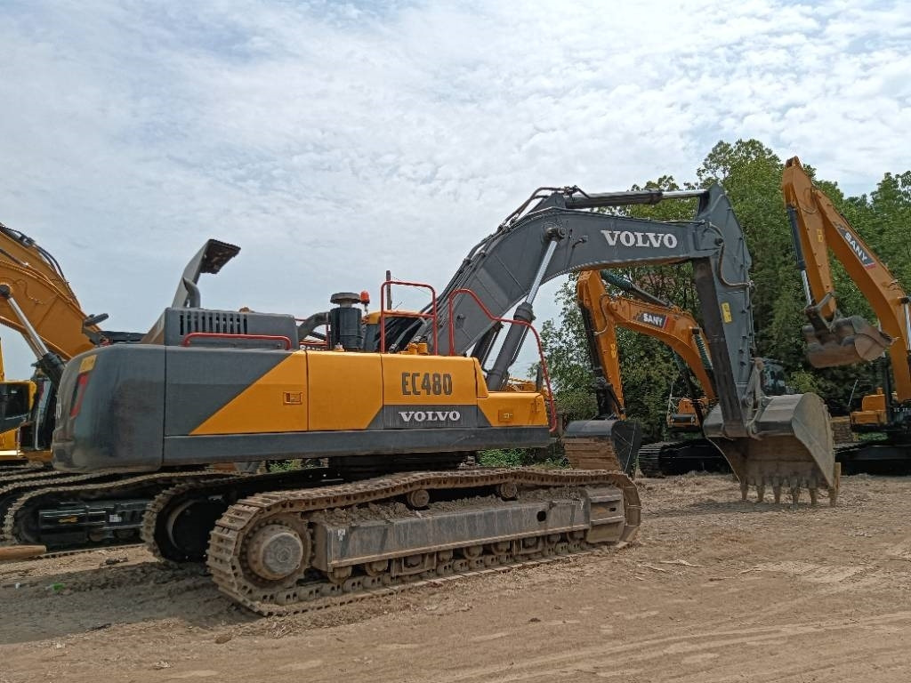 Volvo EC 480 - Kāpurķēžu ekskavators: foto 1 Volvo EC 480 - Kāpurķēžu ekskavators: foto 1