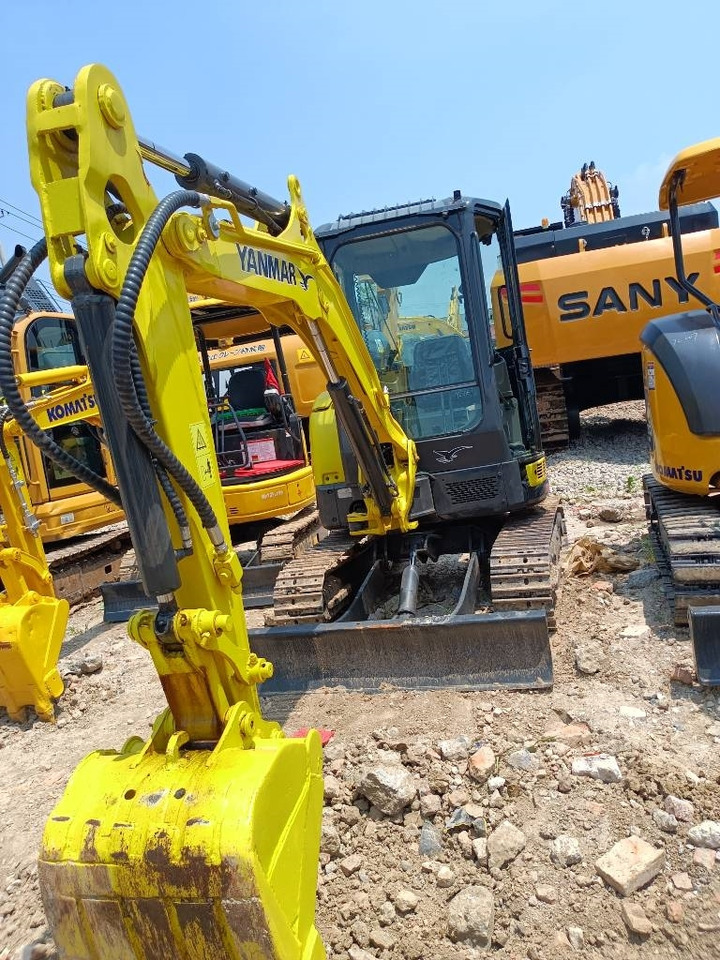 Yanmar Vio 35 - Mini-ekskavators: foto 3 Yanmar Vio 35 - Mini-ekskavators: foto 3
