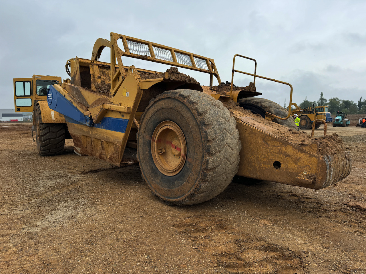 2003 CAT 631G - Skrēperis: foto 2 2003 CAT 631G - Skrēperis: foto 2