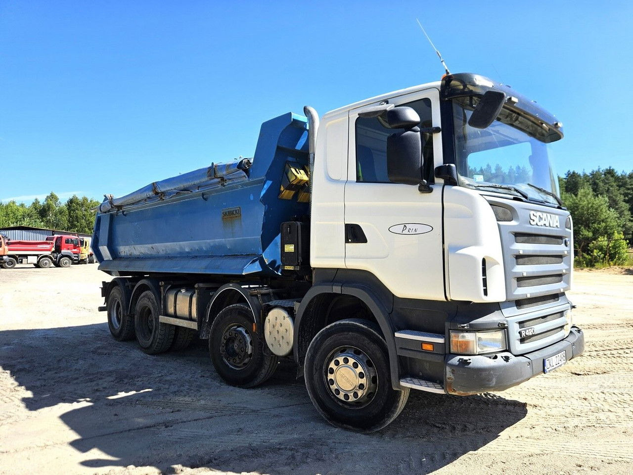 Scania R420 8X4 -Tipper -Full Spring - Kravas automašīna pašizgāzējs: foto 3 Scania R420 8X4 -Tipper -Full Spring - Kravas automašīna pašizgāzējs: foto 3