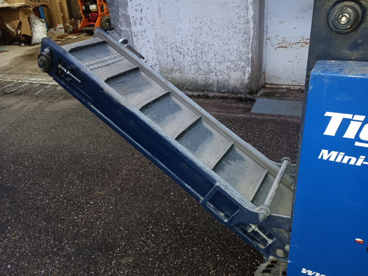 TigerBite 400 - Žokļu drupinātājs: foto 4 TigerBite 400 - Žokļu drupinātājs: foto 4