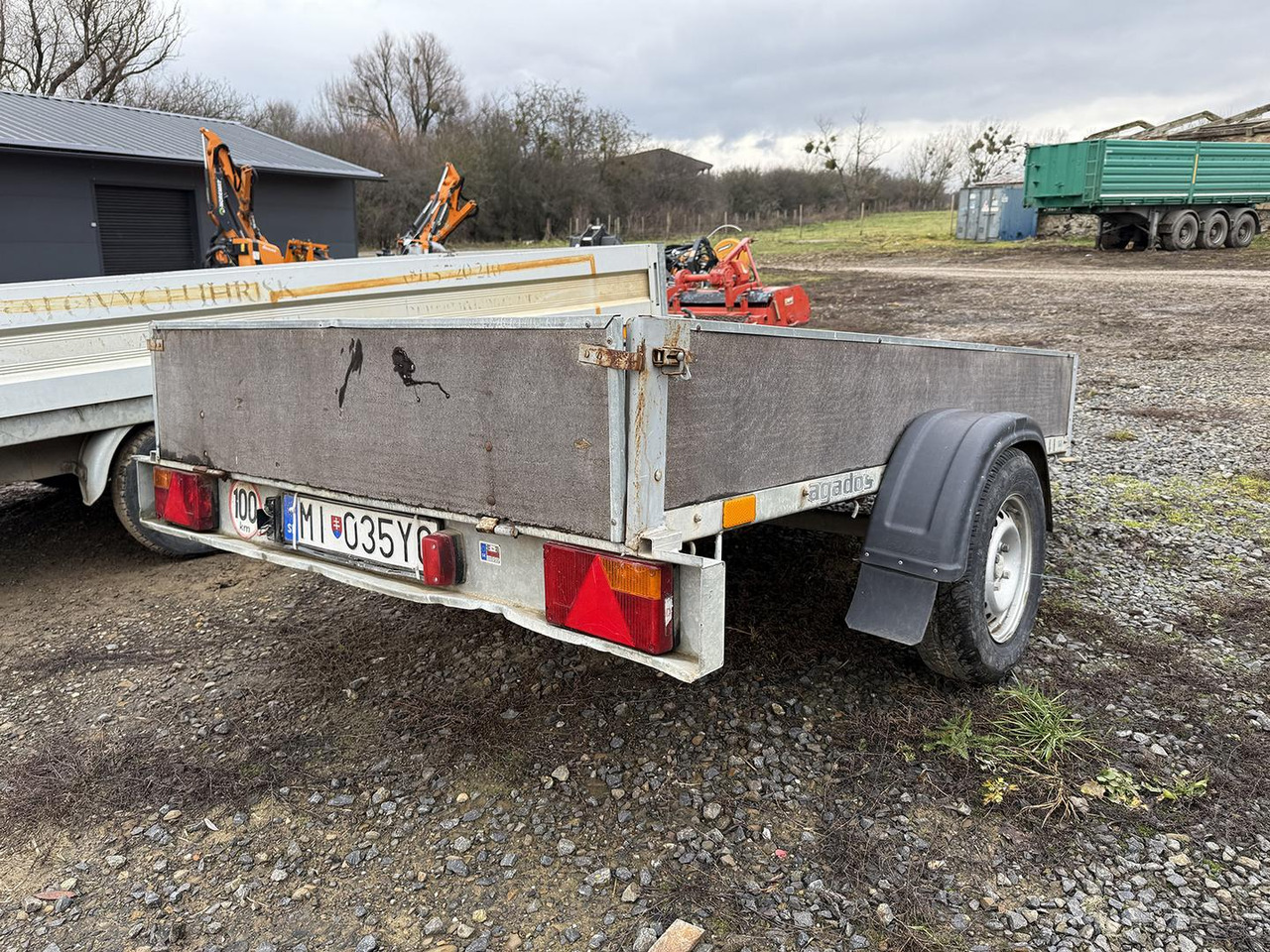 Agados Kangaro, 15, Prívesný vozík 600kg - Auto piekabe: foto 2 Agados Kangaro, 15, Prívesný vozík 600kg - Auto piekabe: foto 2