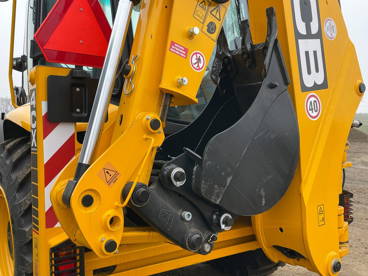 Ekskavators-iekrāvējs JCB 4CX, PRO, AEC: foto 14 Ekskavators-iekrāvējs JCB 4CX, PRO, AEC: foto 14