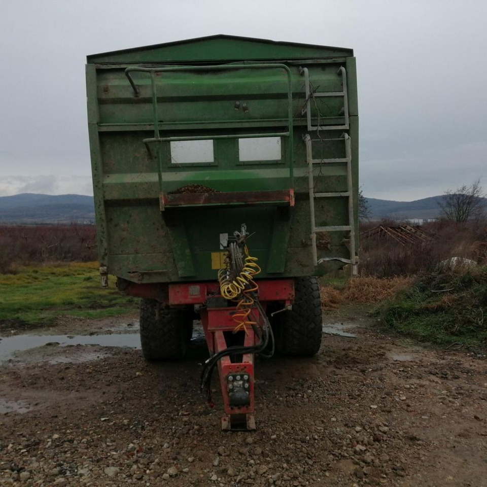 Pronar T, Traktorový náves, 669/1 - Lauksaimniecības piekabe-pašizgāzējs: foto 4 Pronar T, Traktorový náves, 669/1 - Lauksaimniecības piekabe-pašizgāzējs: foto 4