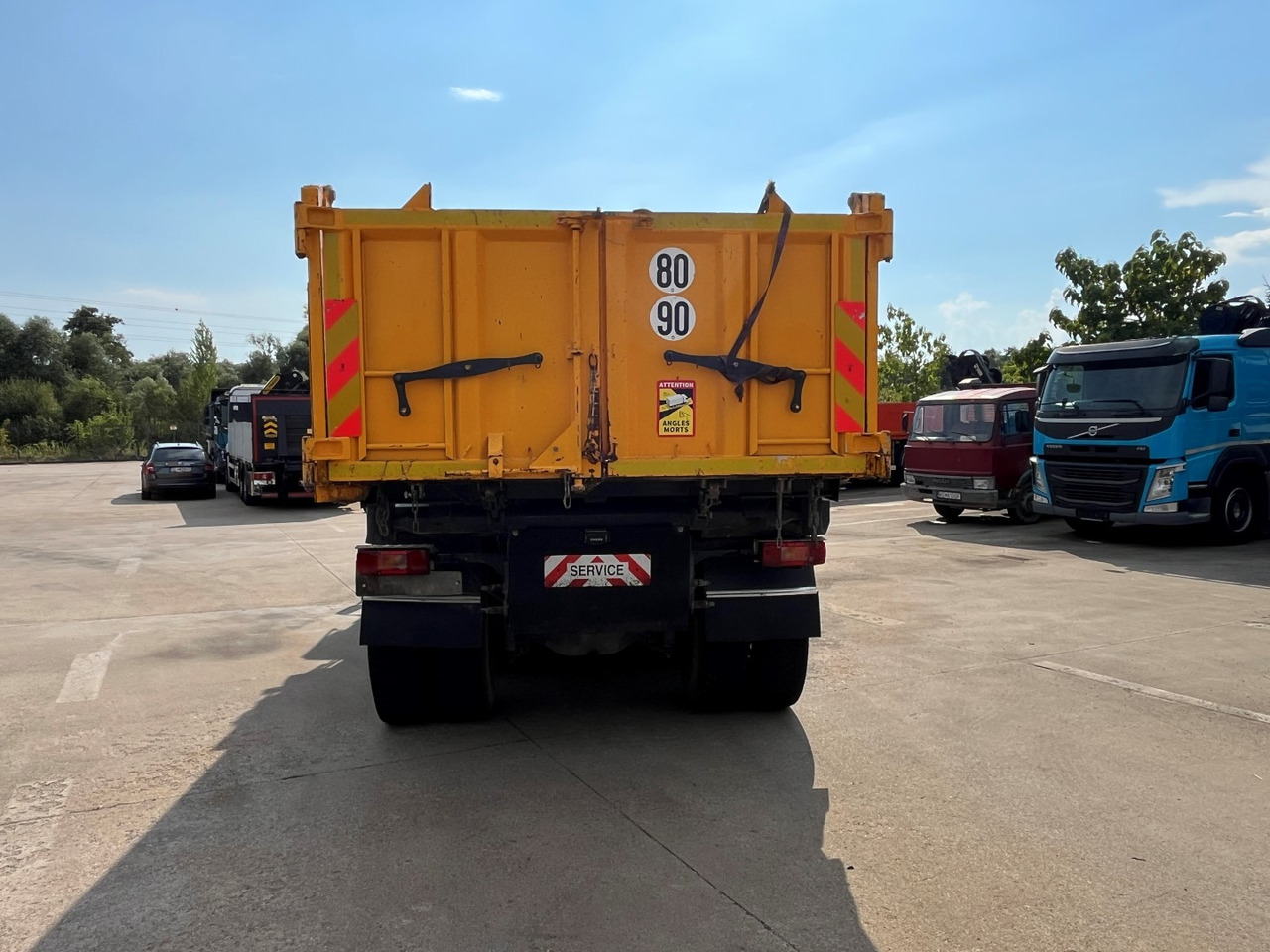 Kravas automašīna pašizgāzējs, Kravas auto ar manipulatoru VOLVO FMX 460,  8x4, 2017, HIAB 188: foto 7