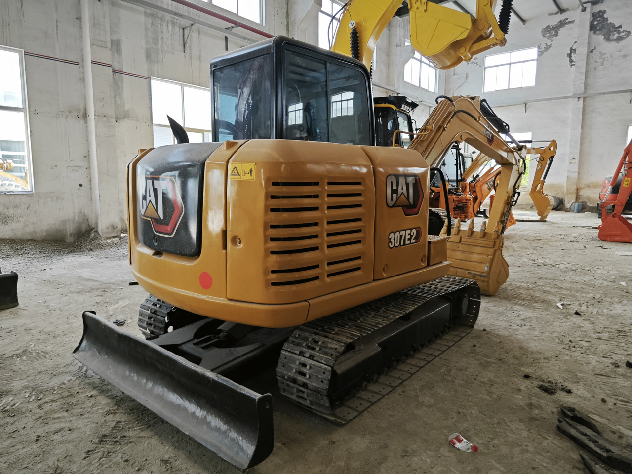 CATERPILLAR 307E - Mini-ekskavators: foto 3 CATERPILLAR 307E - Mini-ekskavators: foto 3