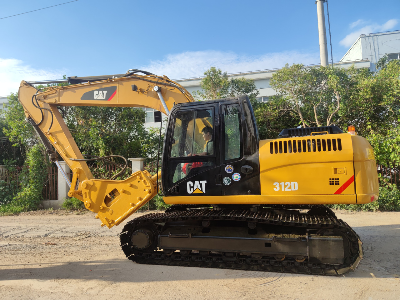 CATERPILLAR 312D - Kāpurķēžu ekskavators: foto 1 CATERPILLAR 312D - Kāpurķēžu ekskavators: foto 1