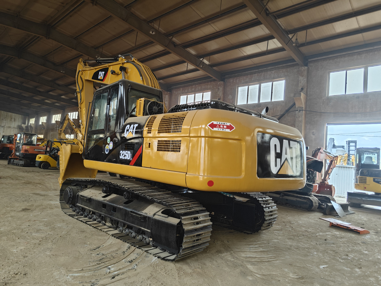 CATERPILLAR 325D - Autoceltnis: foto 3 CATERPILLAR 325D - Autoceltnis: foto 3