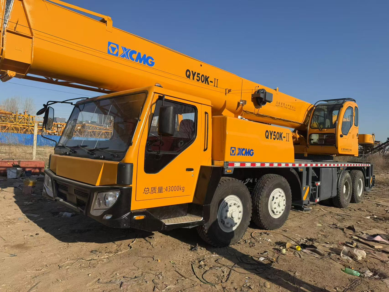 XCMG QY50K Truck Crane 50t used crane - Autoceltnis: foto 1 XCMG QY50K Truck Crane 50t used crane - Autoceltnis: foto 1