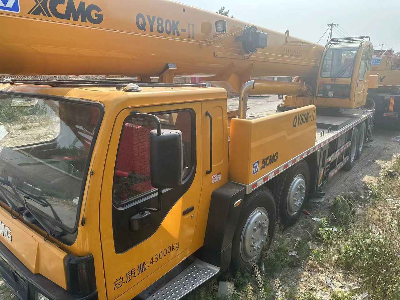 XCMG QY80K used 80ton truck crane - Visurgājējs celtnis: foto 4 XCMG QY80K used 80ton truck crane - Visurgājējs celtnis: foto 4