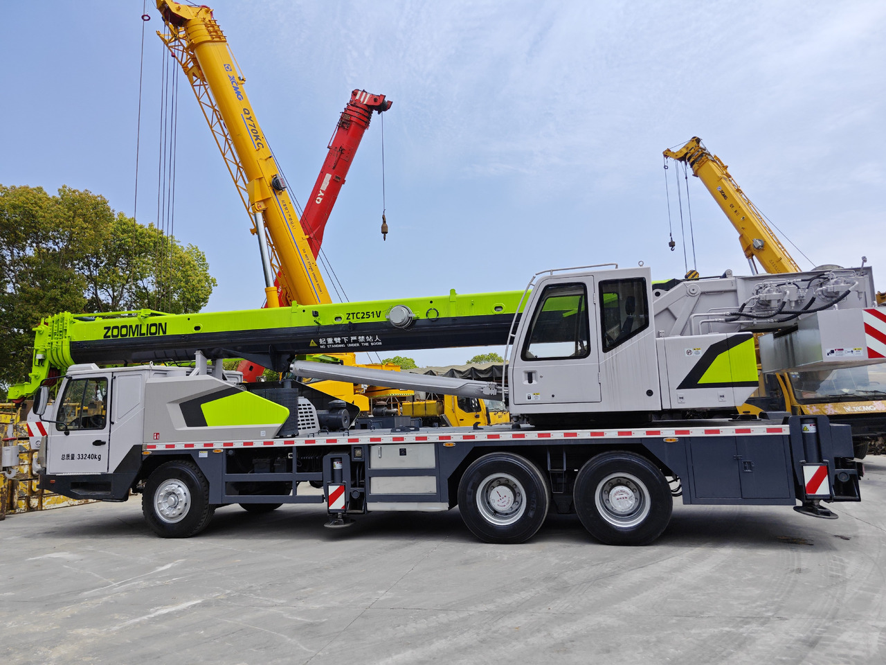 ZOOMLION ZTC251V - Autoceltnis: foto 1 ZOOMLION ZTC251V - Autoceltnis: foto 1